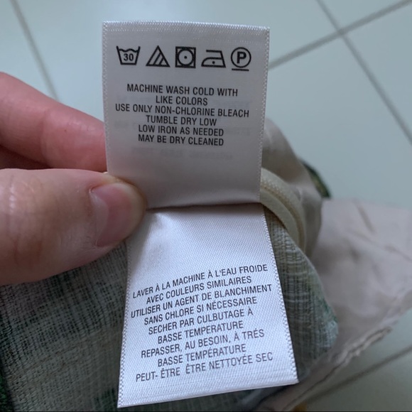 Anthropologie Ranunculus floral shorts - Picture 8 of 10